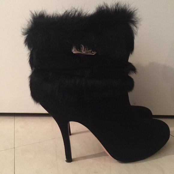 Coach Janeva Fur Trim Round Toe Ankle Boots / Black Suede (8) - Picture 5 of 12